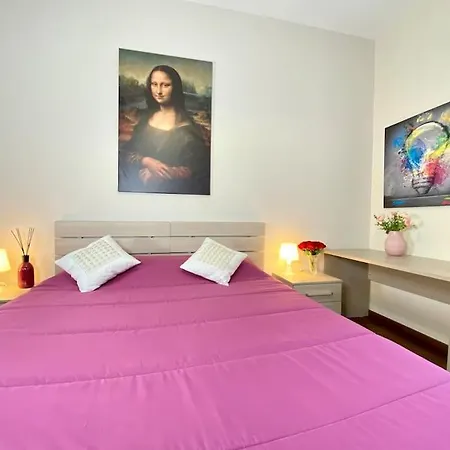 Apartment Attico Costa 17 5 Minuti A Piedi Dalla Stazione